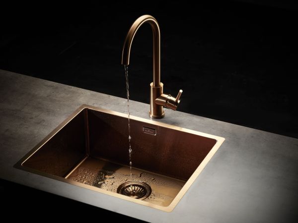 Miami 1 bowl copper roomset (1) UK