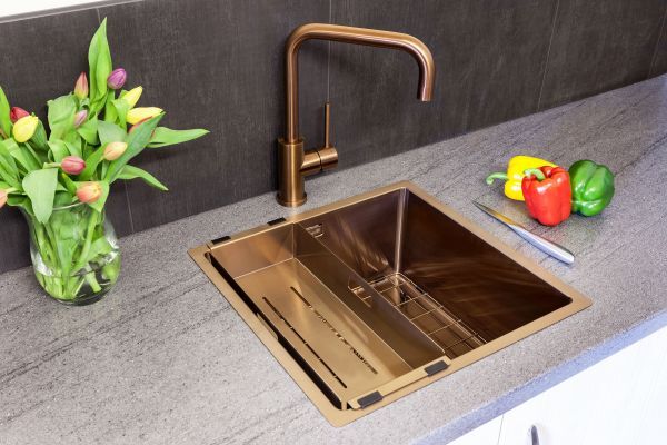 Miami 1 bowl copper roomset UK