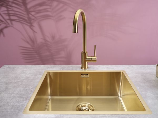 Miami 1 bowl gold roomset (1) UK